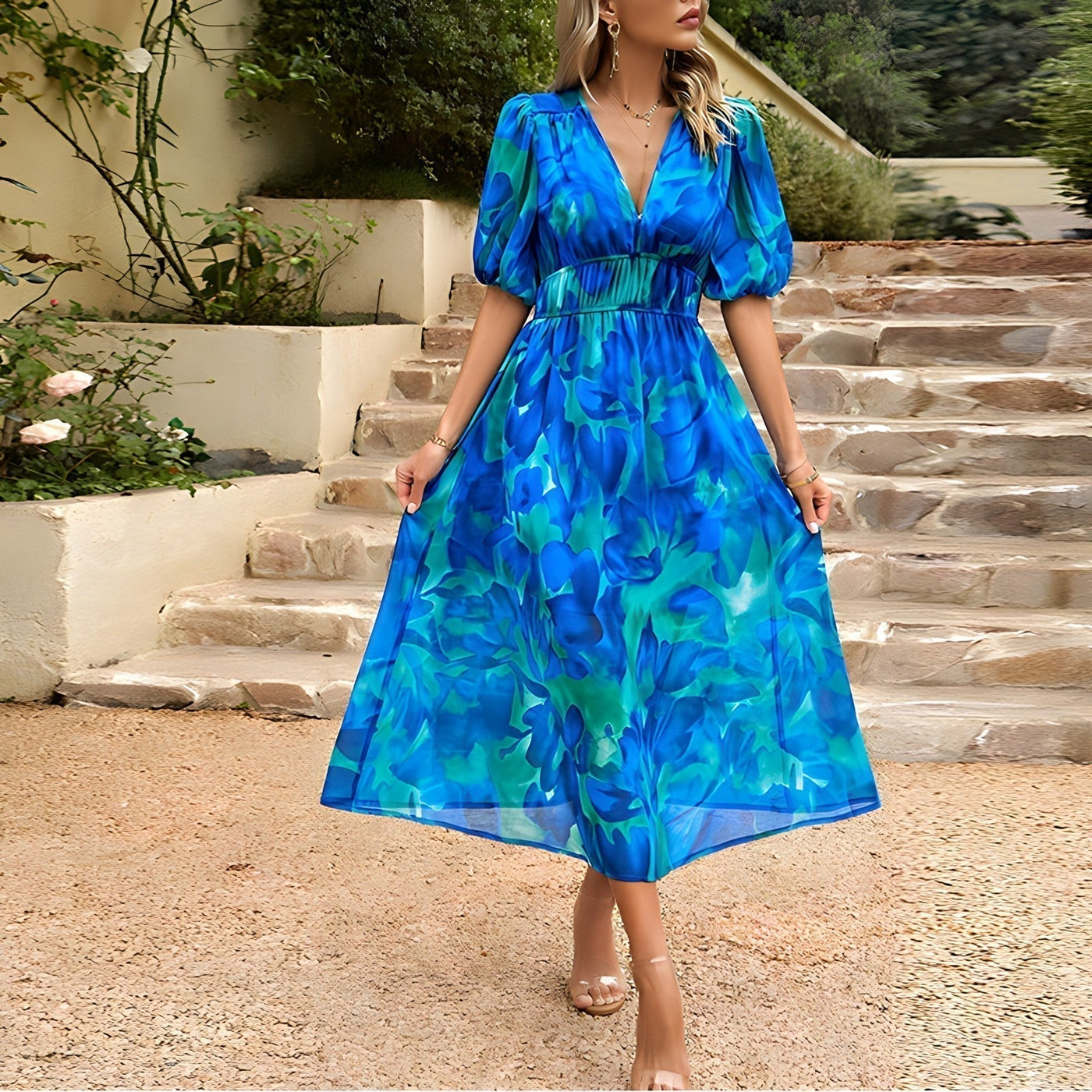 Blessie – Floral Print Maxi Dress